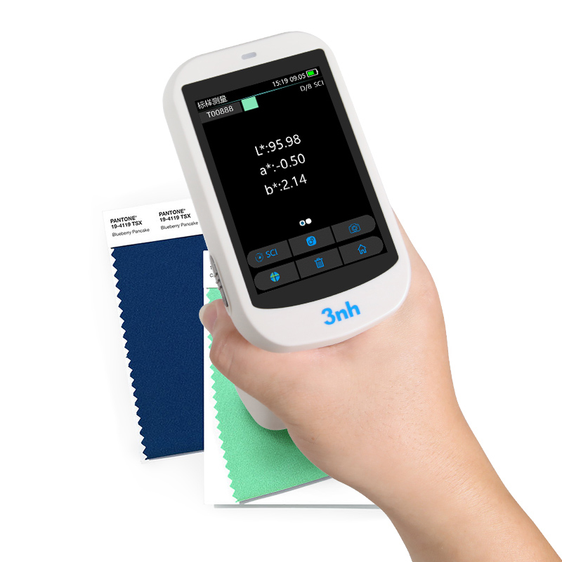 Spettrofotometro Array ST700D