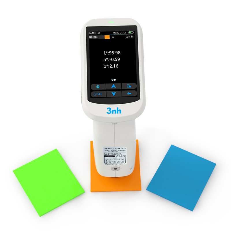 Spettrofotometro Array ST700D